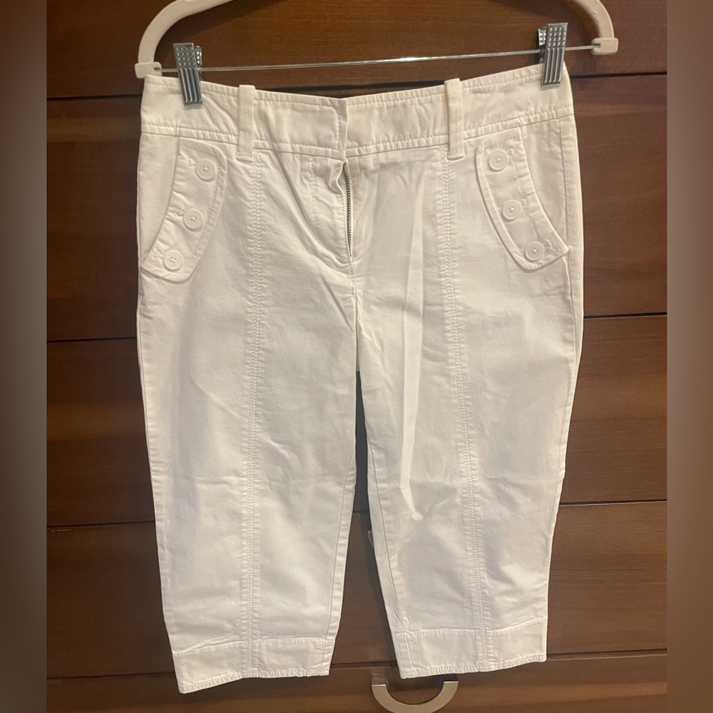 Ann Taylor Loft cropped white pants